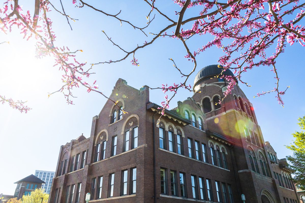 Scenes of spring across the Lake Shore Campus, April 26, 2024. (Photo: Lukas Keapproth)