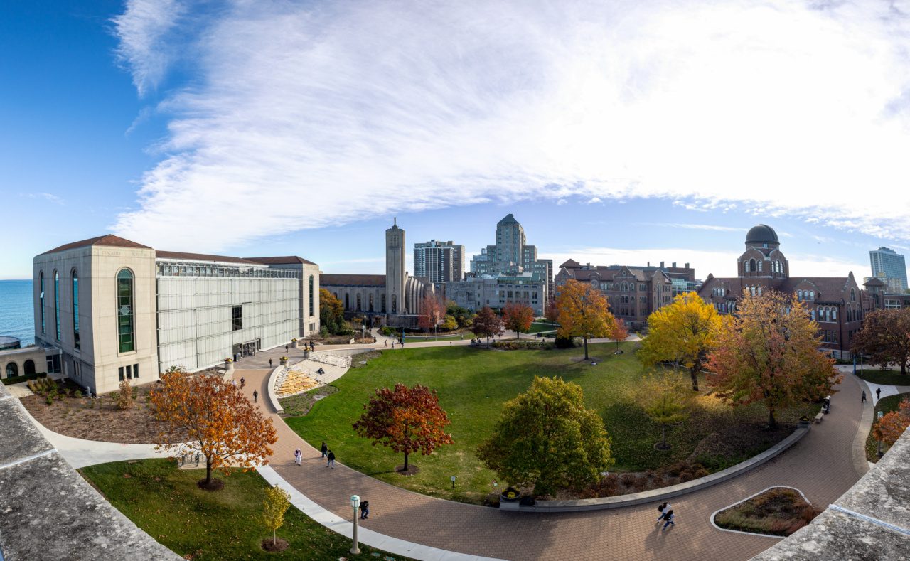 Fall colors pop on the Lake Shore Campus. (Photo: Lukas Keapproth)