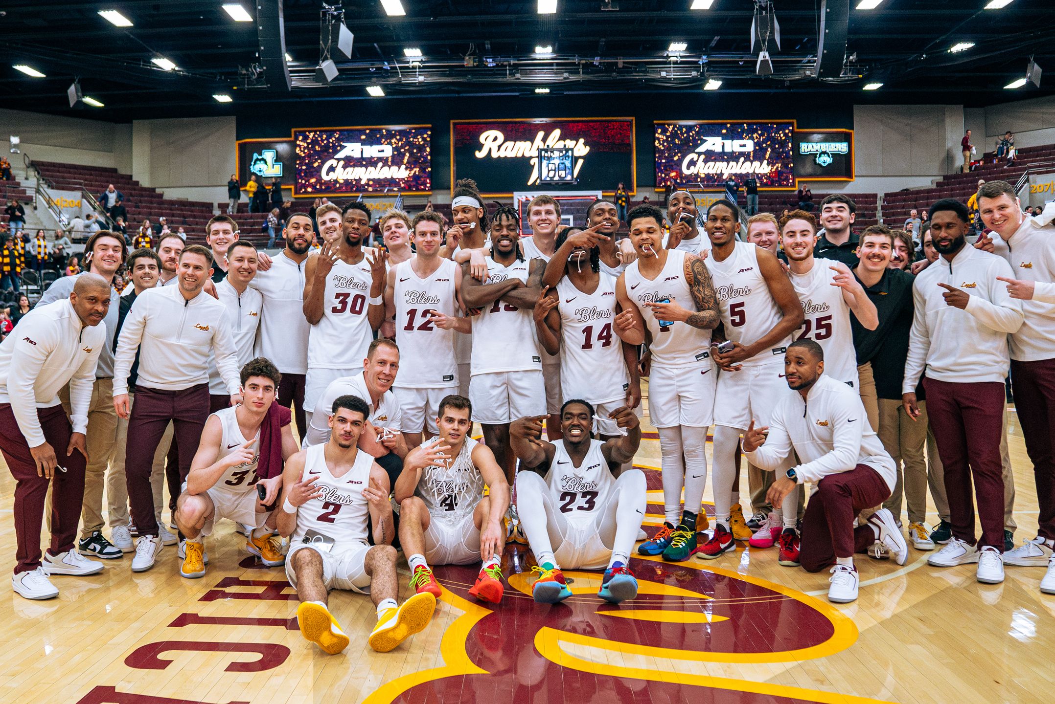 Loyola Chicago Men's Basketball clinched a share of the Atlantic 10 regular season title with a 64-54 win over La Salle.