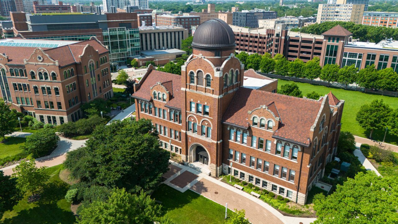 Aerial imagery of Lake Shore Campus, July 8, 2025. (Photo: Lukas Keapproth)
