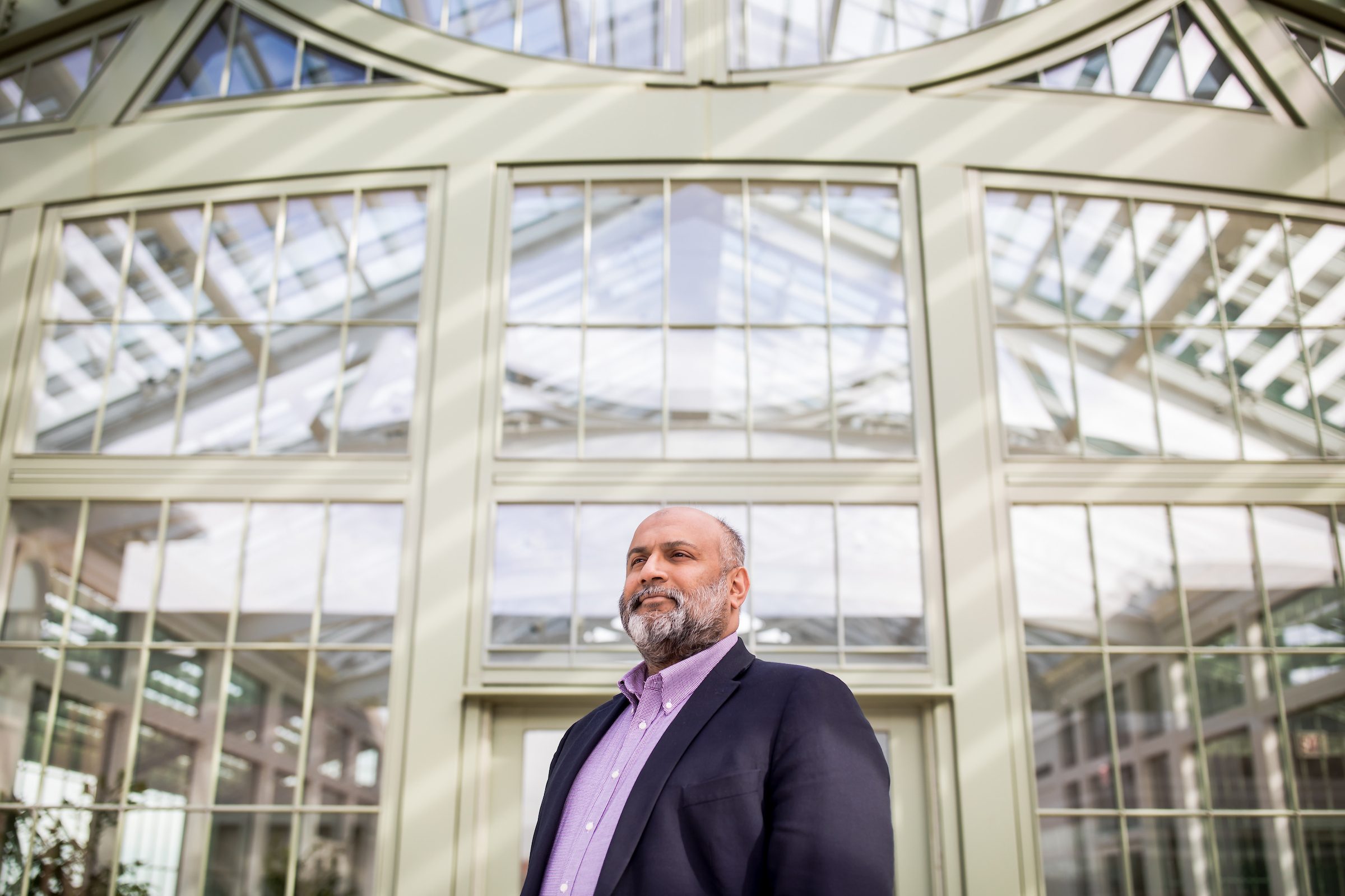 Omer Mozaffar, a Muslim chaplain and adjunct professor in the Departments of Theology and Modern Languages and Literatures teaches courses on the Quran, Islamic revivalism, sectarianism, and Sufi poetry.