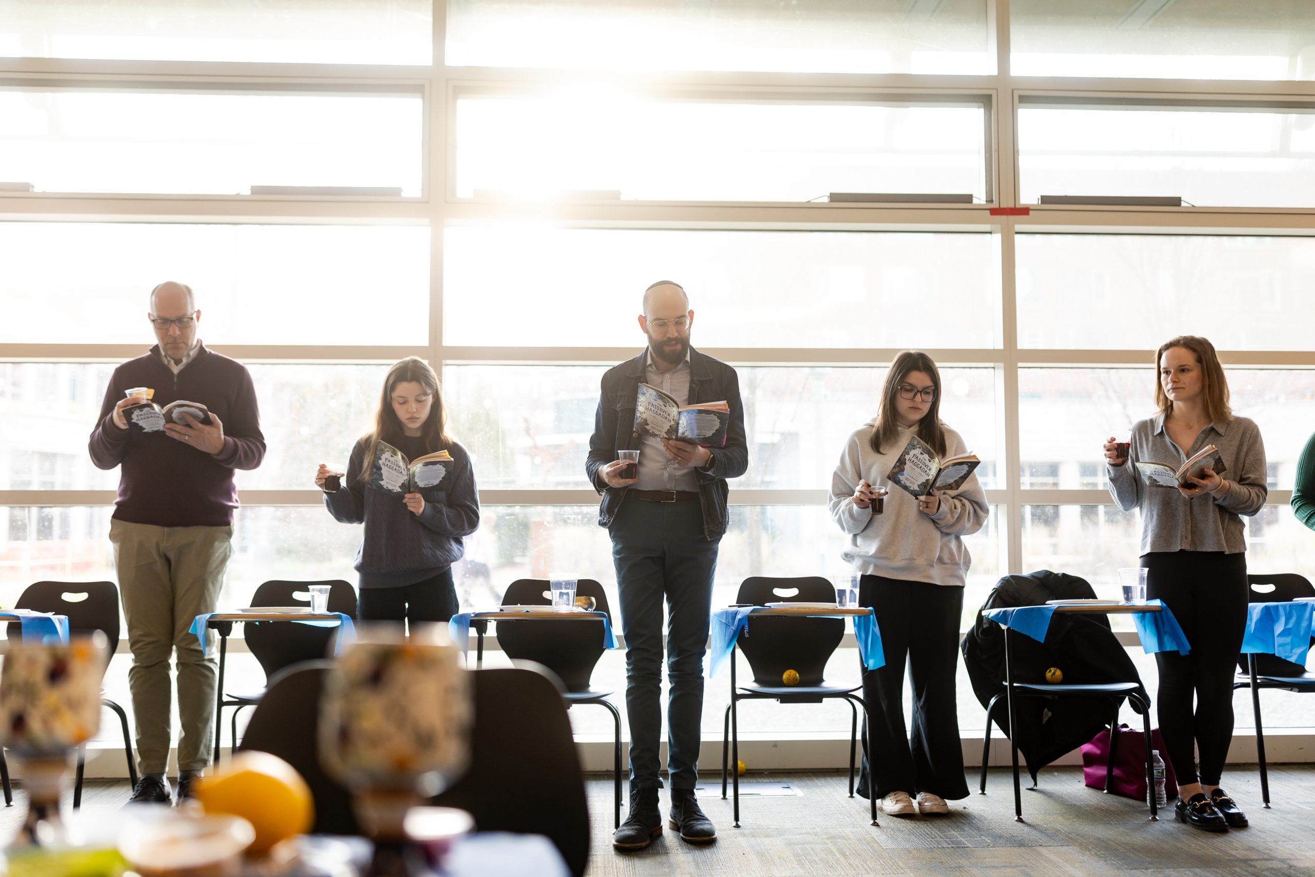 Loyola's Jewish Student Association and Metro Hillel observe Passover.