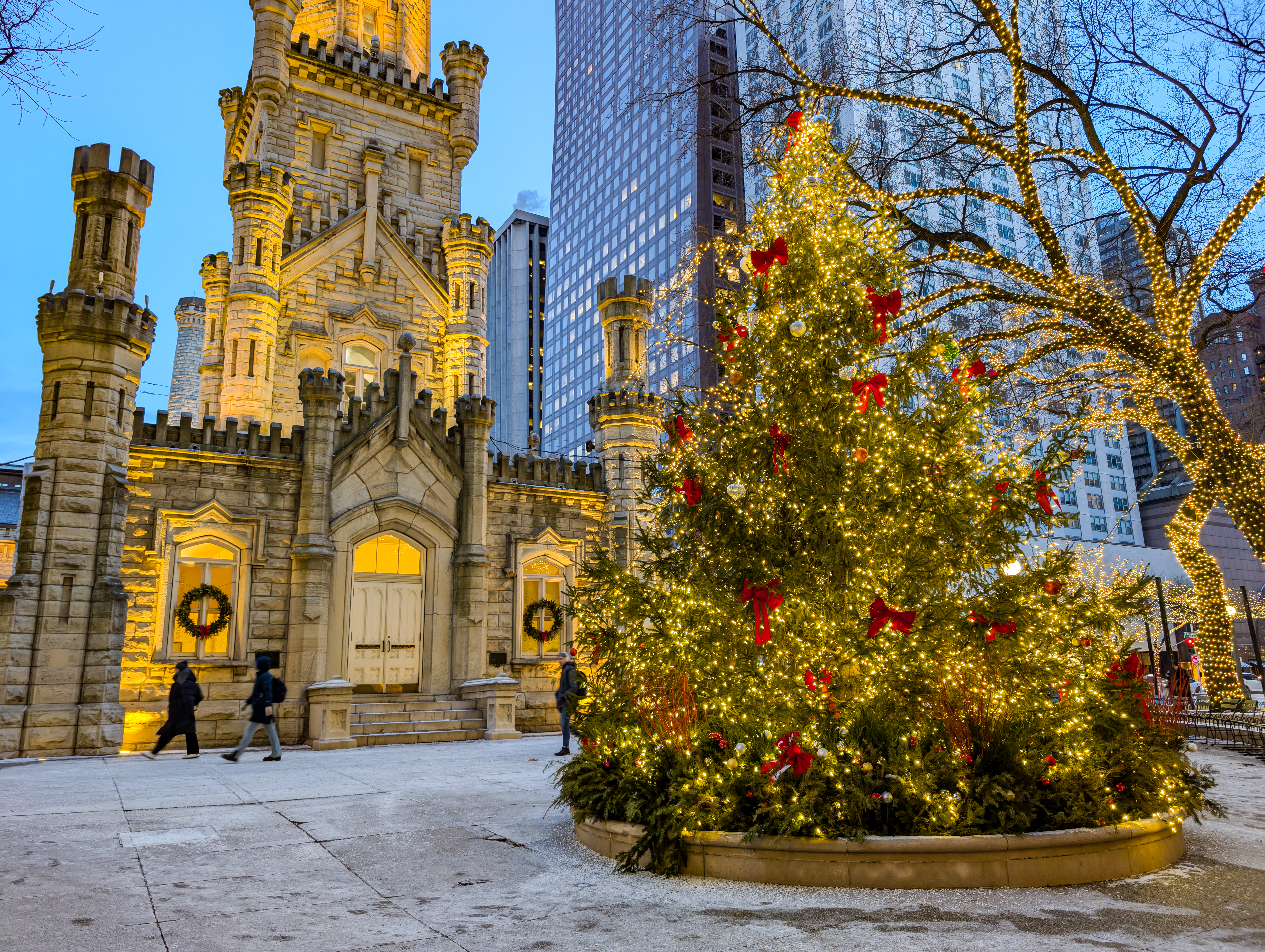 Holiday decorations on the Water Tower Campus. (Photo: Lukas Keapproth)