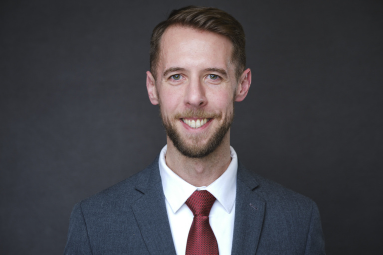 Portrait of Eric Hansen